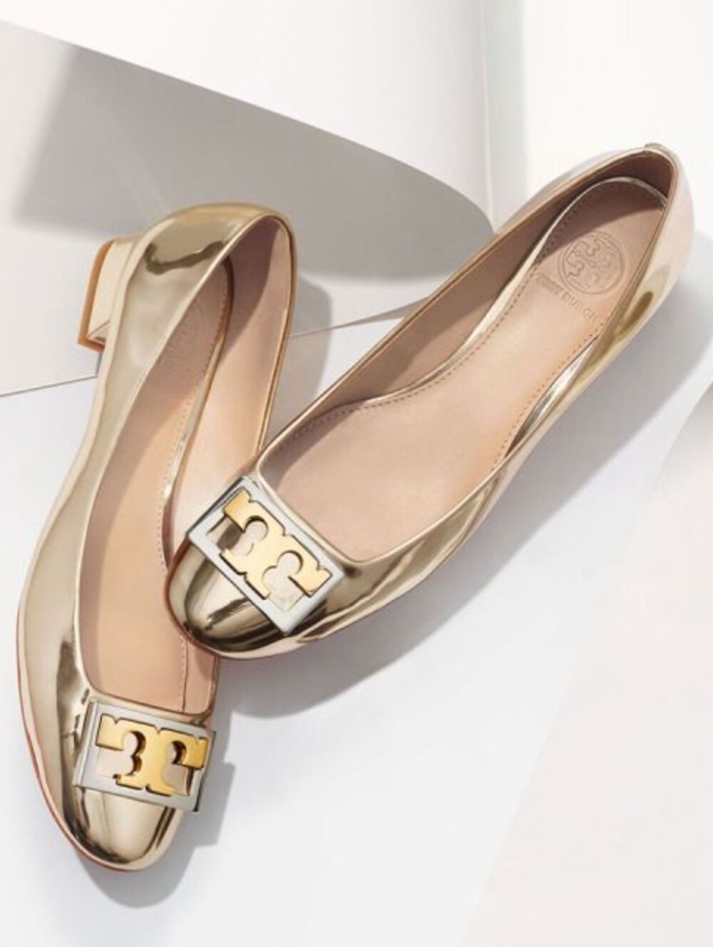 Tory Burch Gold Metallic Gigi Pumps Size 10
